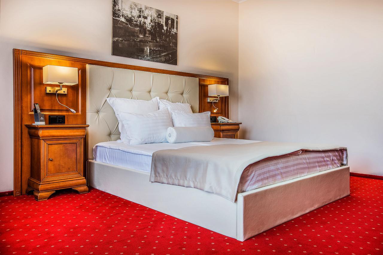 Hotel Athos R.M.T. Kaloşvar Oda fotoğraf