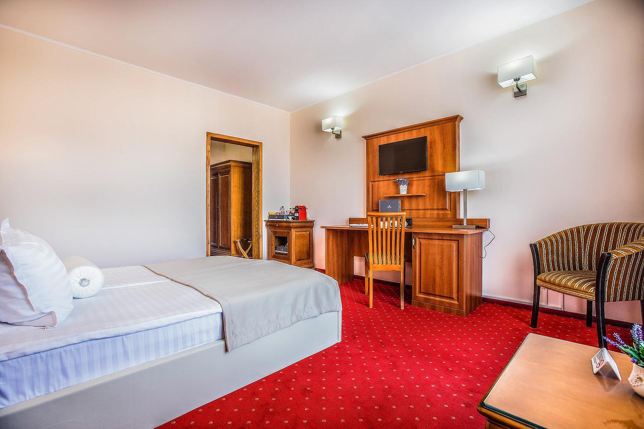 Hotel Athos R.M.T. Kaloşvar Oda fotoğraf